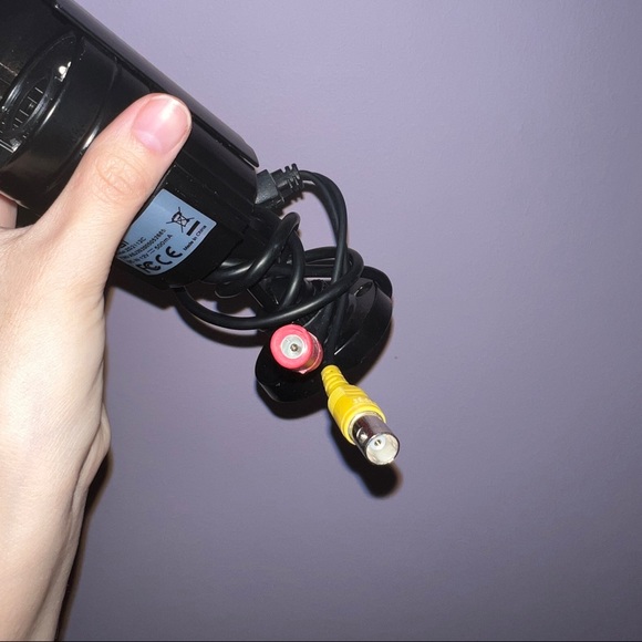 ZOSI 1080P SECURITY CAMERA - BNC - Picture 4 of 10